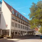 Ibis Altstadt Hotel 2*