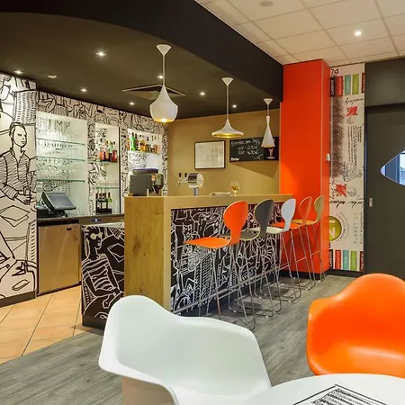 Ibis Altstadt 2*