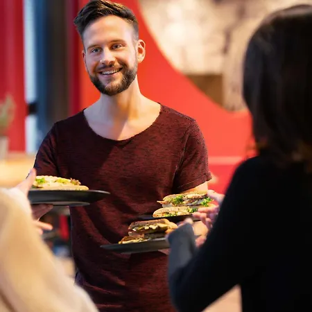 Hotel Ibis Altstadt 2*