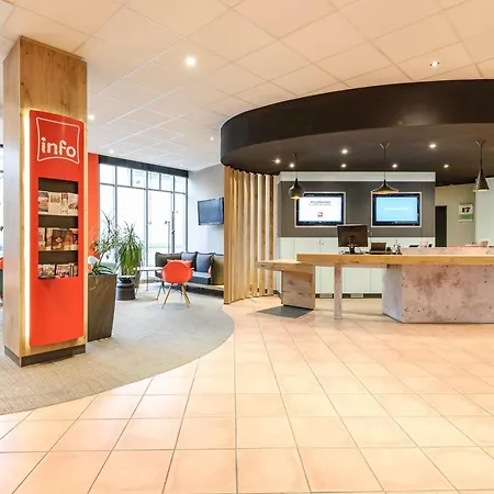 Ibis Altstadt Otel 2*