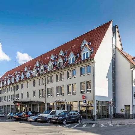 Ibis Altstadt Hotel 2*