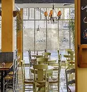 Ibis Altstadt ארפורט