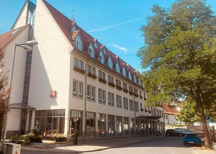 Ibis Altstadt Hotel 2*