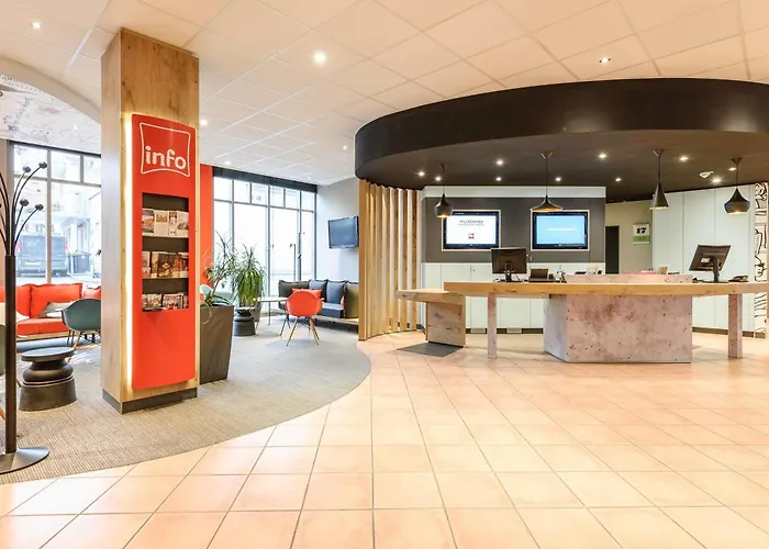 Ibis Altstadt Hotel 2*